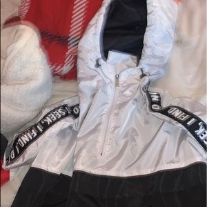 Meet your Posher, Cameron